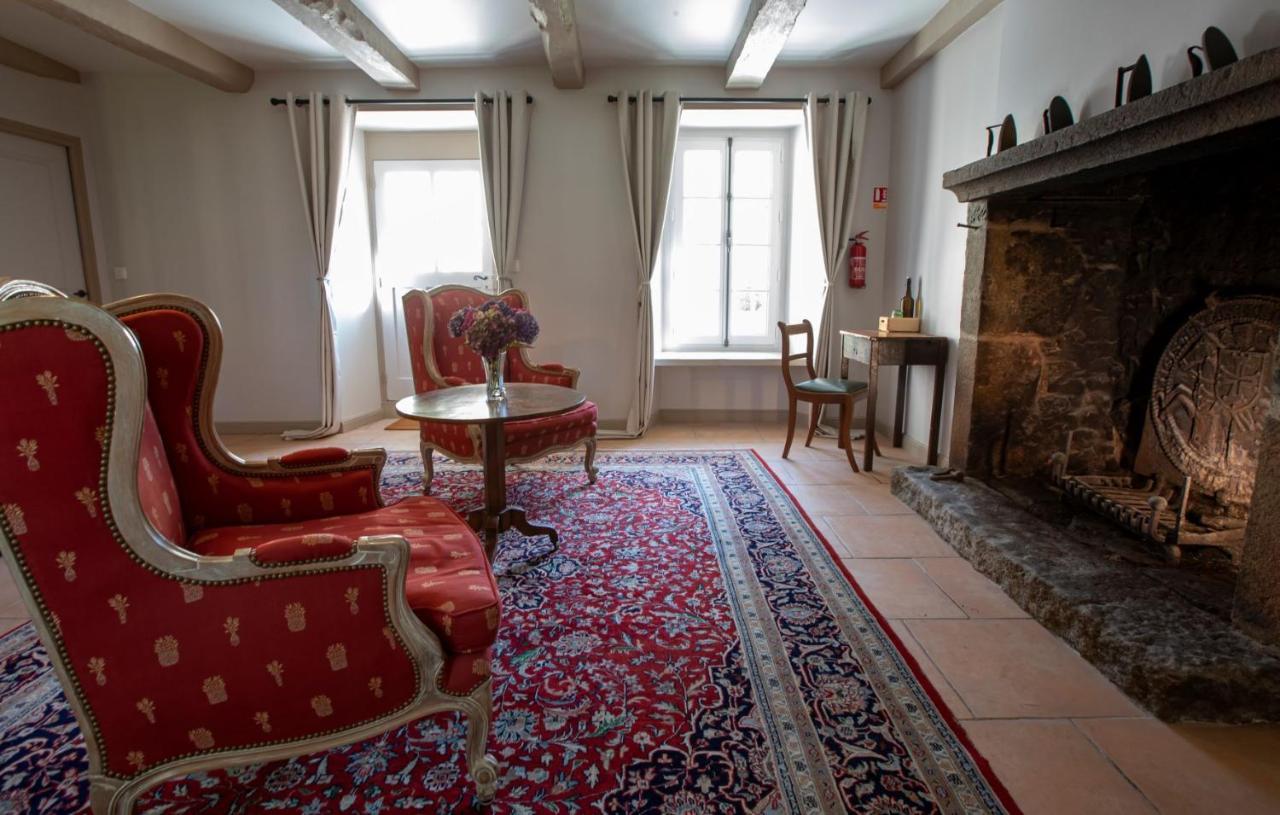Manoir De Penn Lann Bed and Breakfast Paimpol Exteriör bild